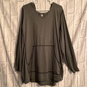 Grey long sleeve